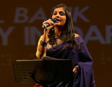 Ramya Nambeeshan performing at the melody in darkness concert